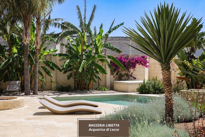 Ferienwohnung für 4 Personen, mit Terrasse und Garten sowie Pool