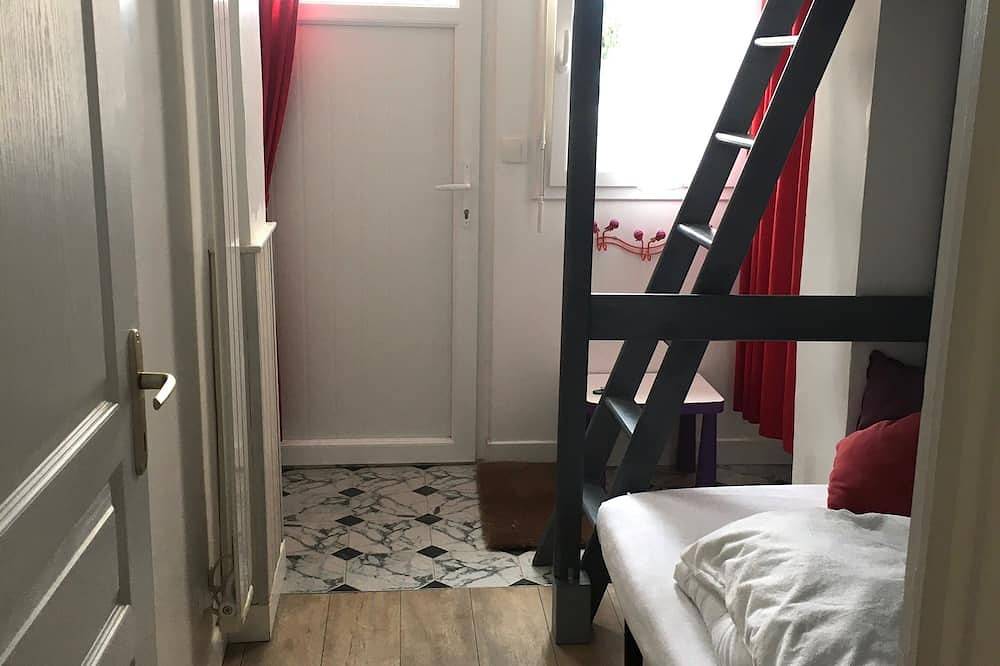 Villa Beach Entrance - Full ground floor with free parking in Ouistreham, Caen region