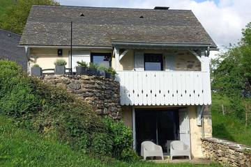 Gîte pour 5 personnes, avec jardin et balcon à Lescun