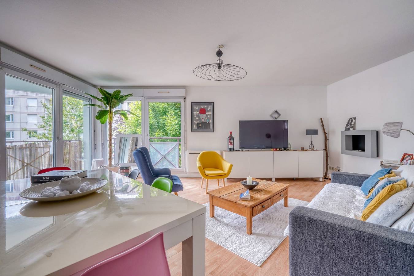 Apartamento entero, Bright apartment with private parking in Bordeaux in Burdeos, Región de Burdeos