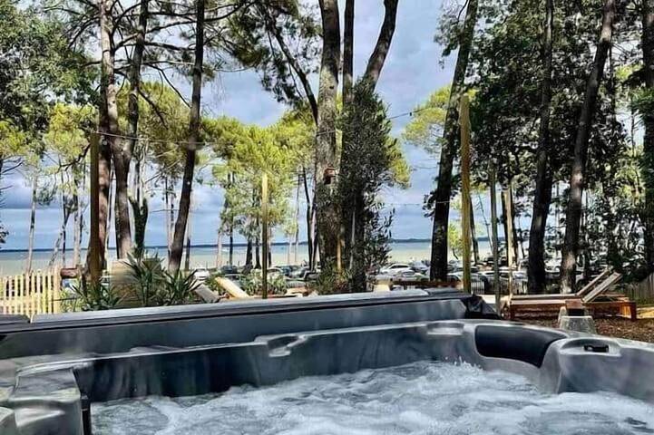 Gîte pour 6 personnes, avec balcon dans Port de Maguide