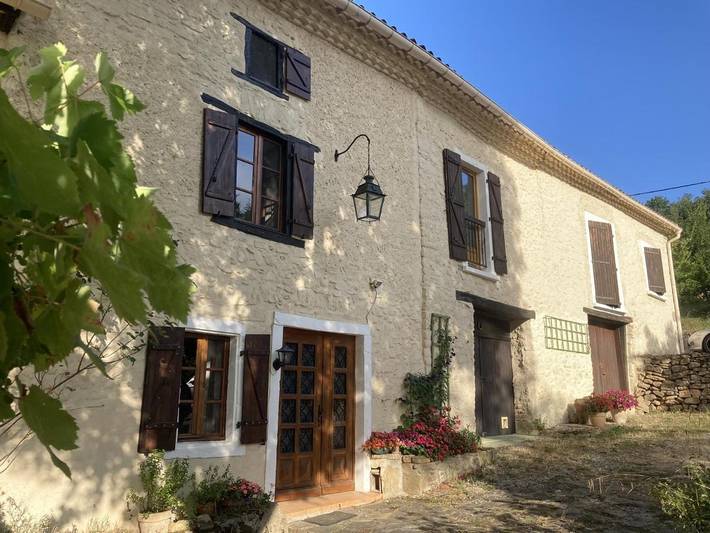 Location de vacances pour 3 personnes, avec vue et jardin dans Val-du-Faby - 2