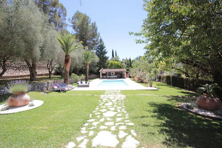 Villa pour 6 personnes, avec Terrasse et Jardin à Roquefort-les-Pins