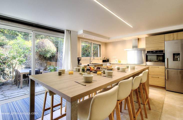 Gîte für 8 Personen, mit Terrasse
