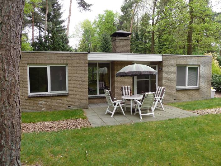 Bungalow voor 2 personen, met Terras en Tuin in Lochem