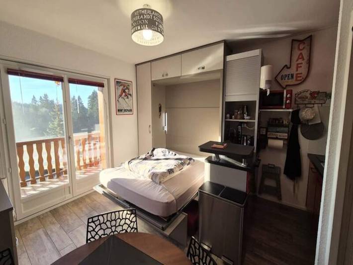 Gîte pour 4 personnes, avec terrasse, adapté aux familles dans Le Revard - 3