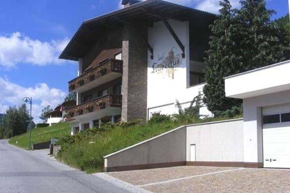 Doppelzimmer - Haus Hubertus in Jerzens, Bezirk Imst