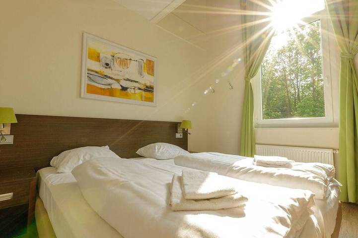 Ferienhaus für 6 Personen, mit Balkon und Sauna in Heimbach - 2