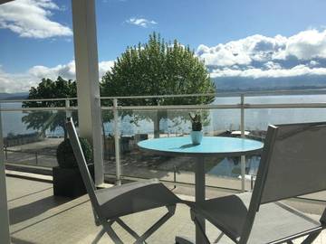 Cottage pour 2 personnes, avec vue sur le lac ainsi que vue et balcon à Le Bourget-du-Lac