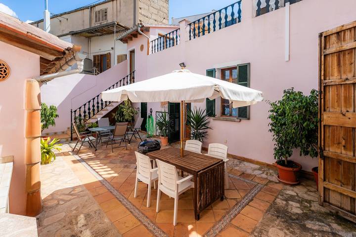 Ferienwohnung für 11 Personen, mit Balkon - 1
