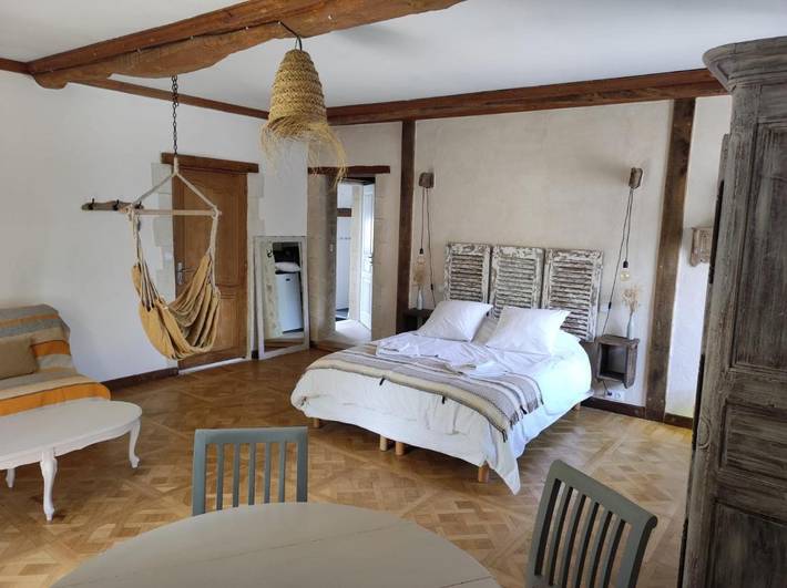 Gîte pour 4 personnes, avec jardin et vue à Mosles