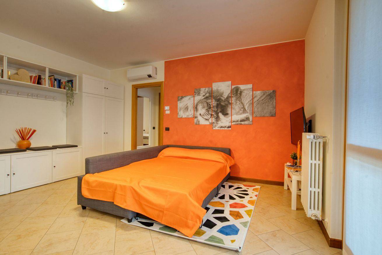 Appartamento intero, Guesthost - bilocale nuovo con grande balcone in contesto residenziale (Cernusco sul Naviglio) in Cernusco sul Naviglio, Provincia di Milano