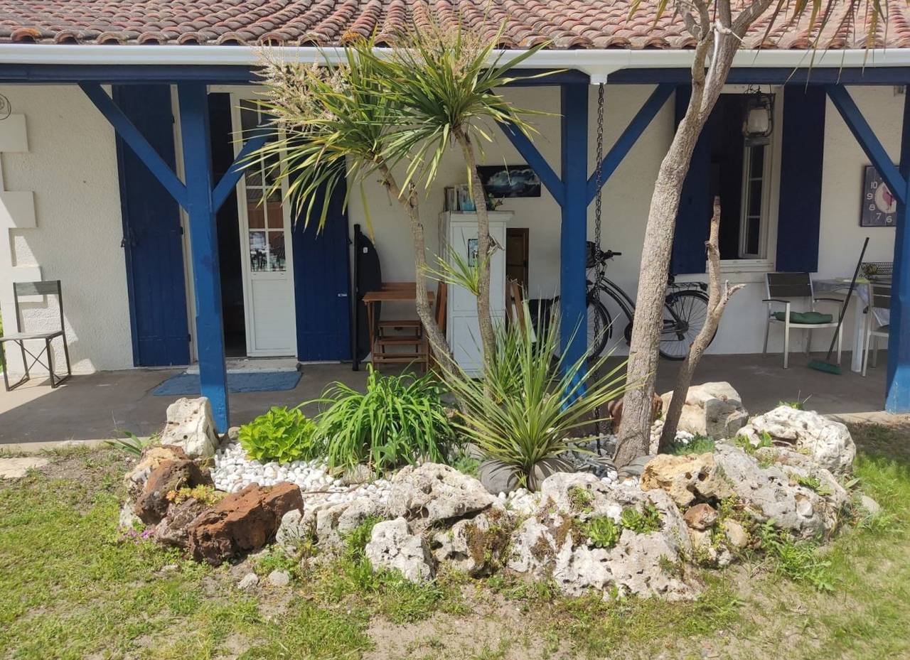 Chambres indépendantes, sdb & Wc individuel, accès piscine - L'Arcachonnaise in Gujan-Mestras, Région d'Arcachon