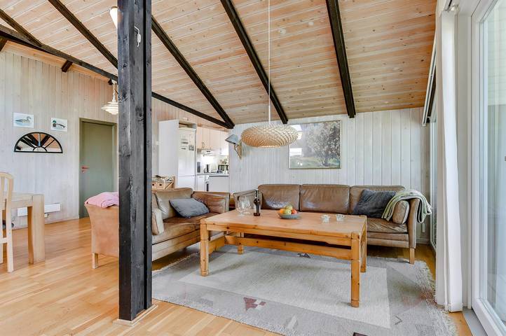 Ferienhaus für 4 Personen, mit Garten und Terrasse sowie Sauna in Rendbjerg - 2