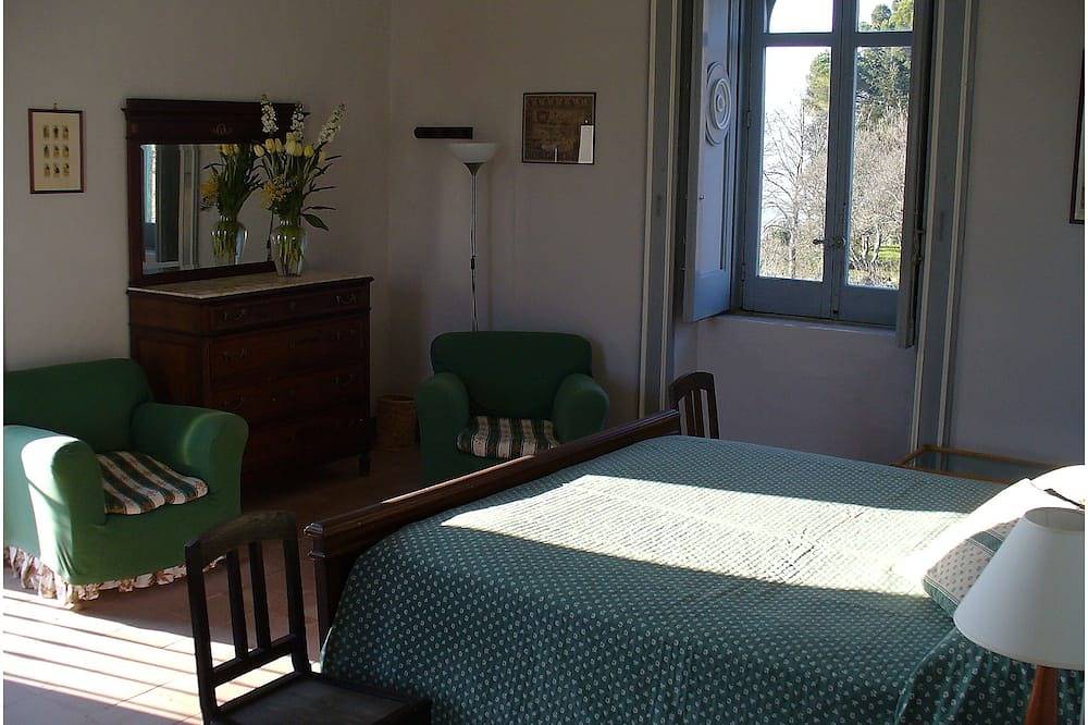Ancient Villa with Private Pool and Sea View in Perdifumo, Cilento Coast