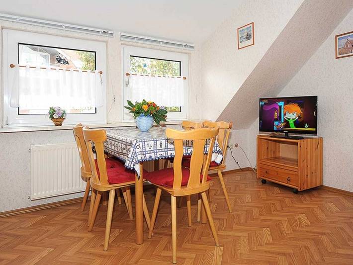 Ganze Ferienwohnung, Ferienwohnungen Haus Steuerrad - Ferienwohnung 3 in Bensersiel, Esens