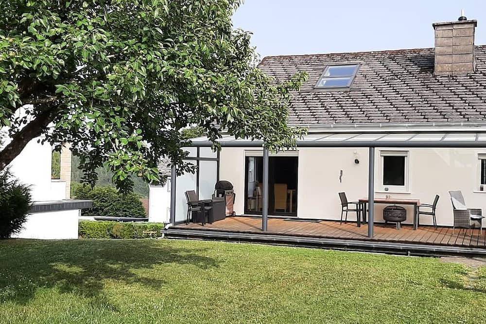 Ganze Wohnung, Ferienwohnung Auf der Höh - 2-Bett-Ferienwohnung Dusche/Wc, 1 Schlafraum in Manderscheid, Bernkastel-Kues & Umgebung