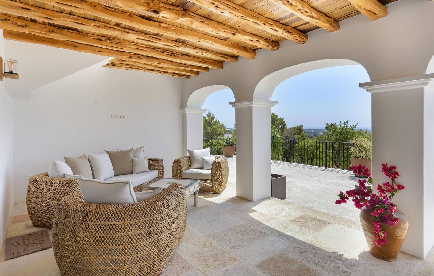 Sea View Apartment with Pool, Parking & AC - Close to Restaurants and City Center in Santa Eulària des Riu, East Ibiza