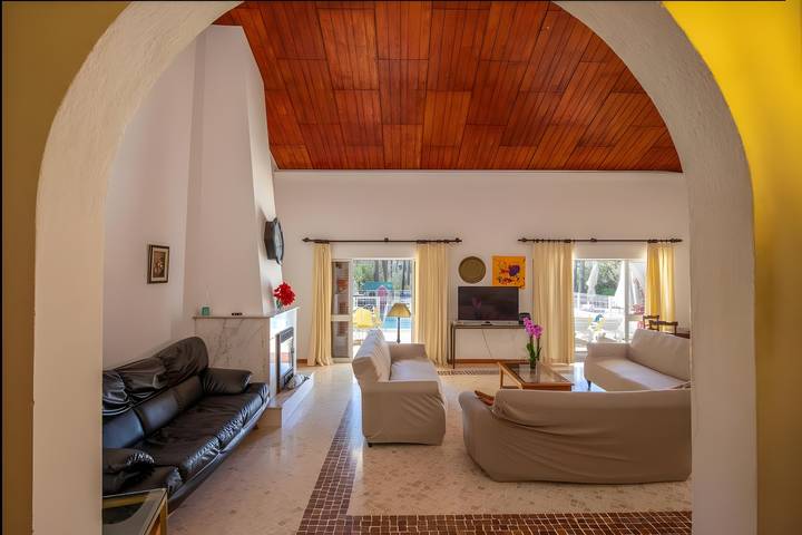 Location de vacances pour 10 personnes, avec jardin à Quarteira - 4