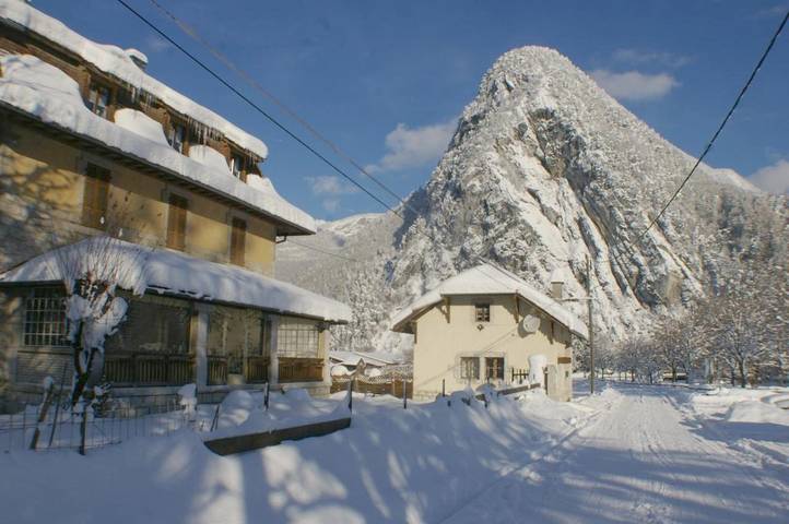 Maison d’hôte pour 4 personnes, avec vue et jardin à Thônes - 3