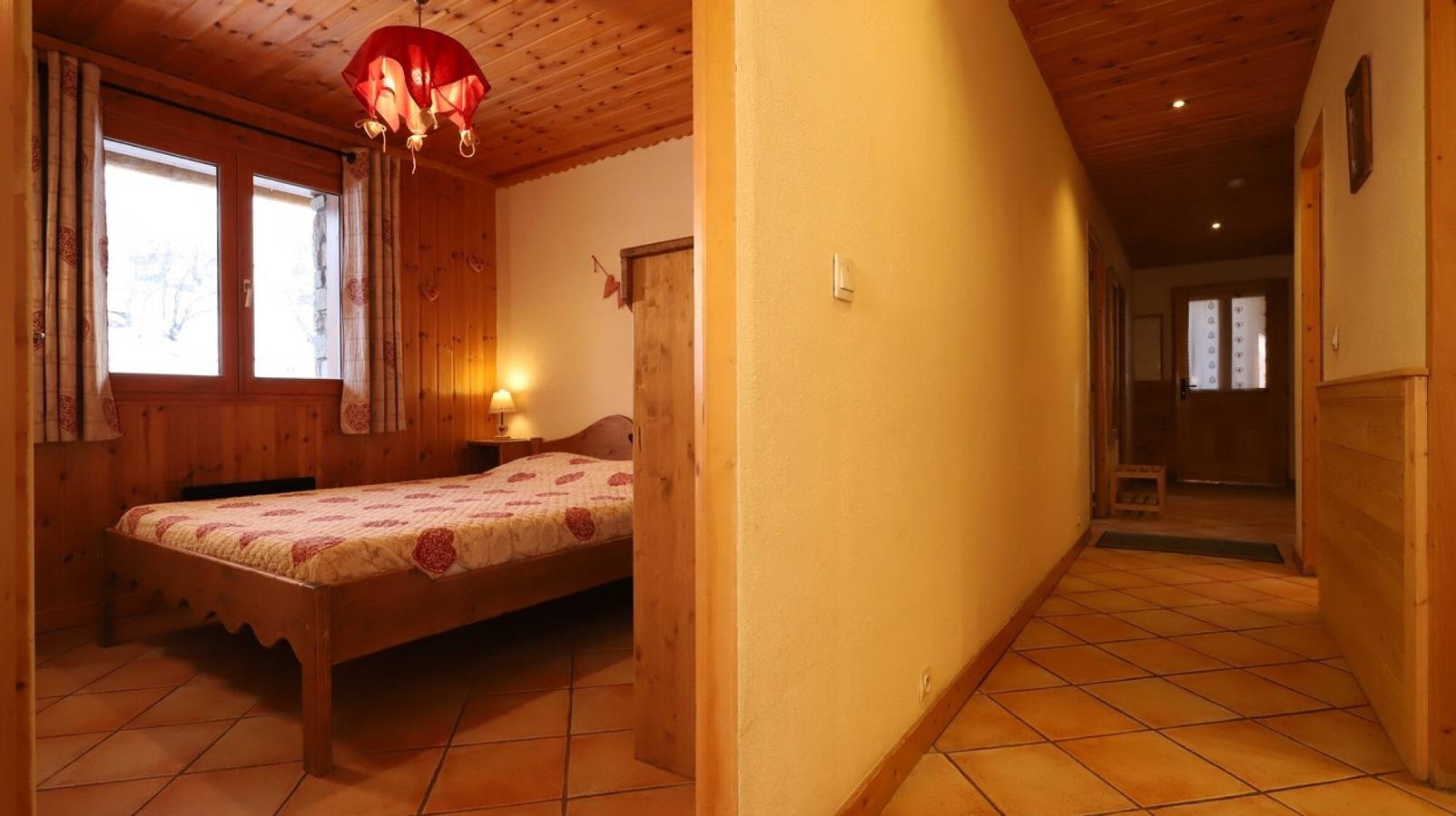 Appartamento intero, Appartamento 'Alpaga 8' con terrazza privata, giardino in comune e Wi-Fi in Bonneval-sur-Arc, Regione di Saint-Jean-de-Maurienne
