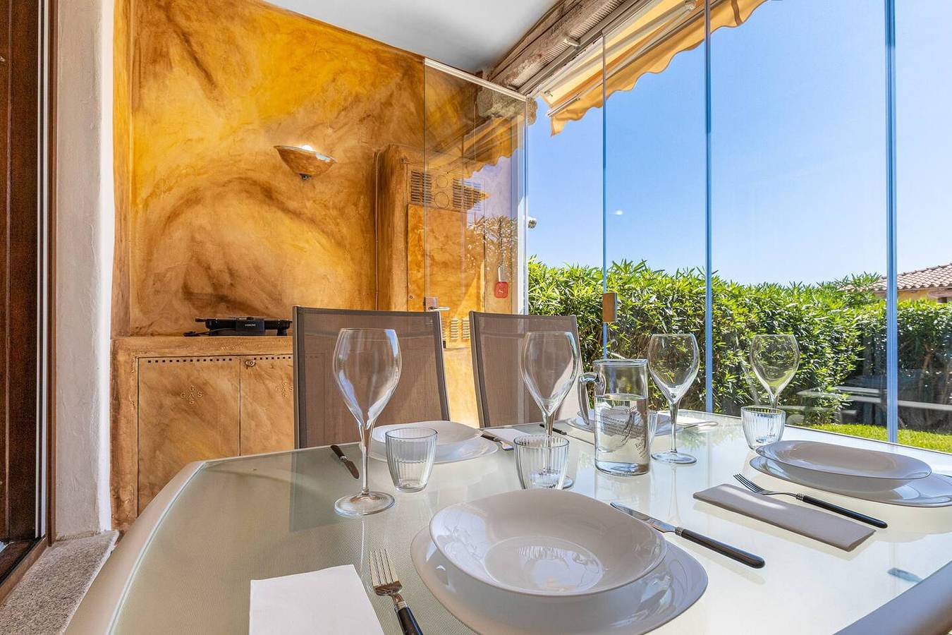 Casa vacanze 'Casa Vacanze Lo Squalo' con Wi-Fi e aria condizionata in Moriscu, Pittulongu