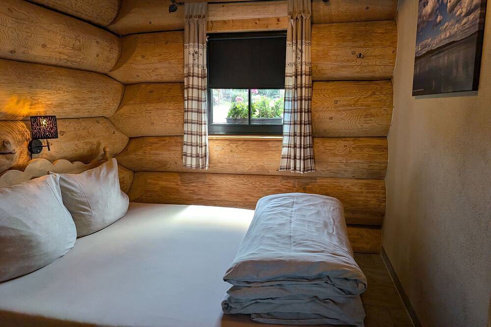 Log Cabins Naturstamm Ferienhaus Müritz 12 - Feriendorf Tollensesee in Tollensesee, Groß Nemerow