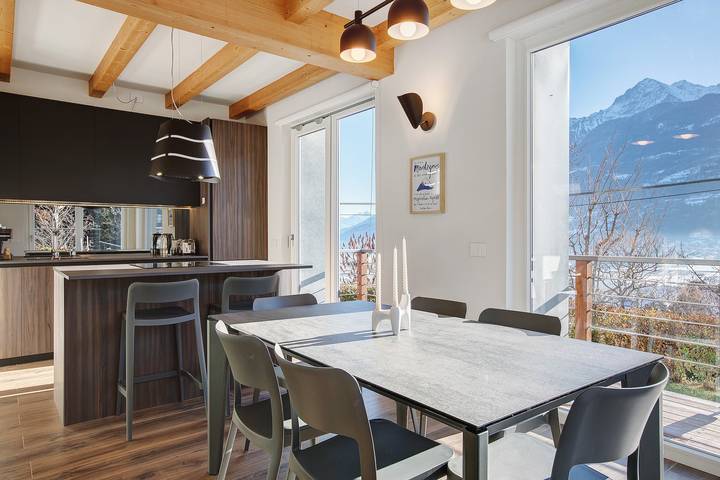 Villa 'La Maison Du Renard' con vistas a la montaña, Wi-Fi y aire acondicionado in Comune di Sarre, Alpes del Valais