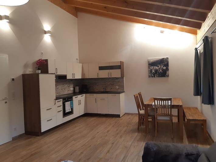 Ferienwohnung für 4 Personen, mit Balkon und Ausblick in Schattwald - 3