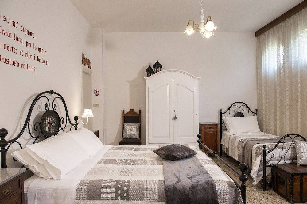 Small villa near the historic center with free parking in Assisi, Perugia Provinz