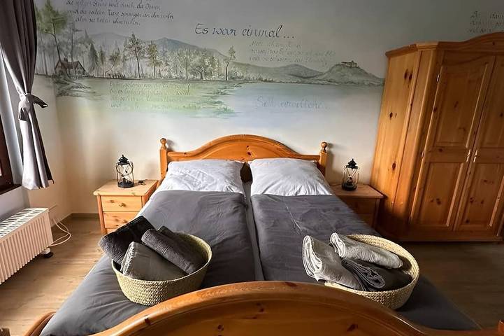 Ganze Wohnung, Zauberhaftes Apartment \"Schneewittchen\" – Wohnen sie am Silbersee Frielendorf. in Silbersee, Frielendorf