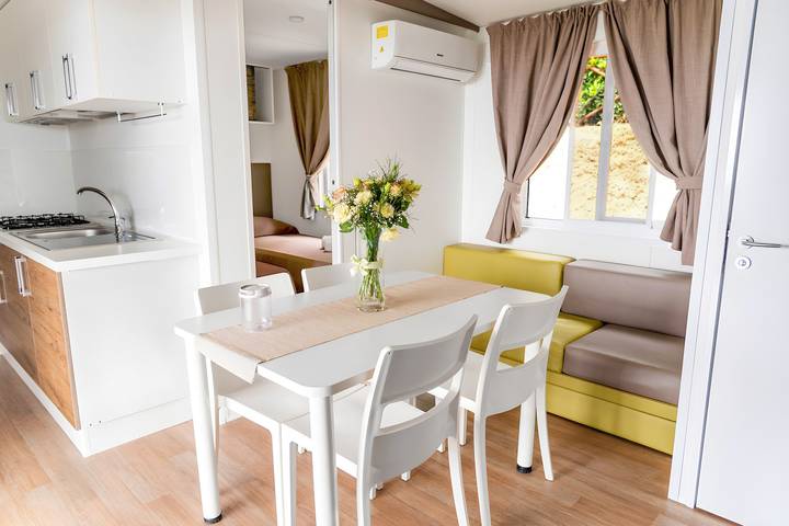 Camping für 4 Personen, mit Meerblick und Terrasse in Süditalien - 3
