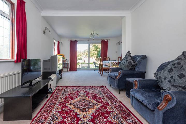 Bungalow for 4 people, with garden in London