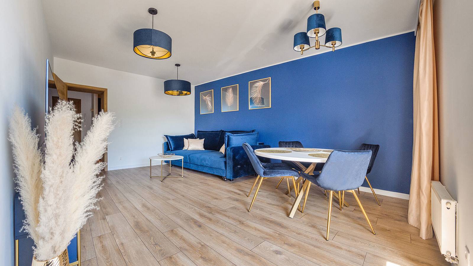 Cały apartament wypoczynkowy, Apartament wakacyjny dla 4 osób z balkon in Ustka, Morze Bałtyckie