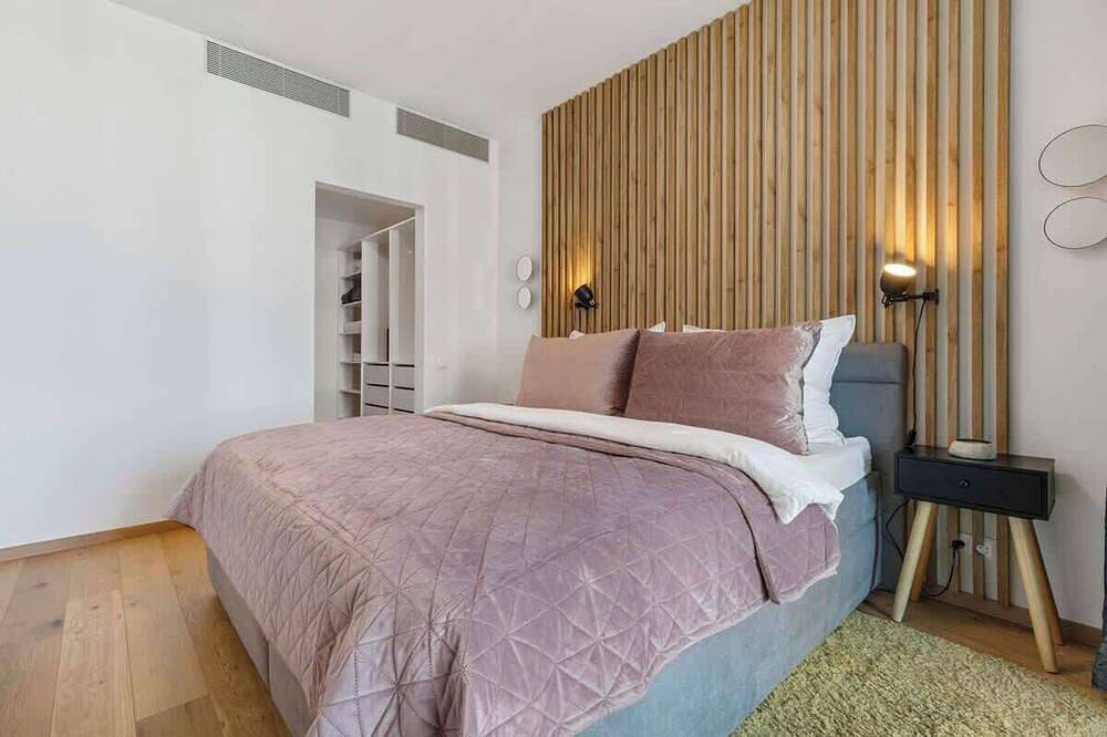 Entire apartment, Skypark's Elite Apartment in Bratislava, Bratislava region