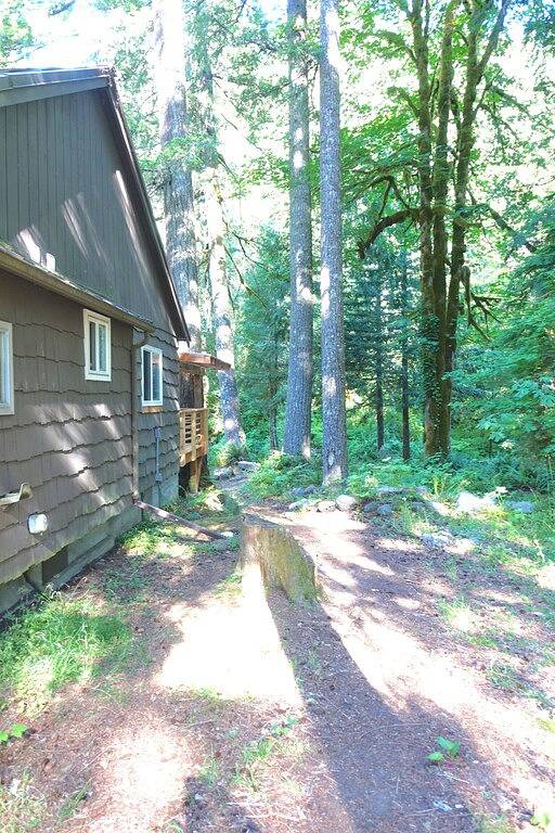 Restauriert Romantische Streamside Cabin, Whirlpool, kostenloser Wlan- in Welches, Mount Hood