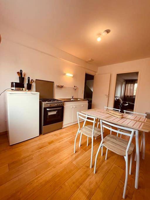 Gîte pour 4 personnes dans Hauteville-sur-Mer - Plage - 3