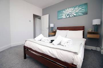 Apartment for 6 People in Swansea, Swansea region, Photo 2