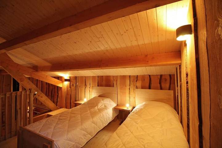 Gîte pour 6 personnes, avec terrasse et jardin, animaux acceptés à Château-Chervix - 4