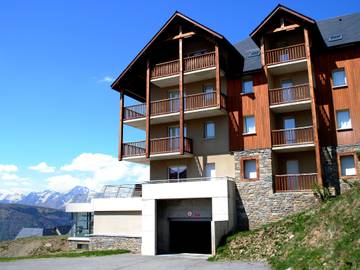 Gîte pour 6 personnes, avec balcon et sauna à Germ