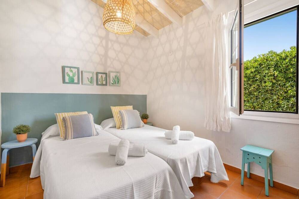 Sa Salada, not far from dreams in Cala Blanca, Ciutadella