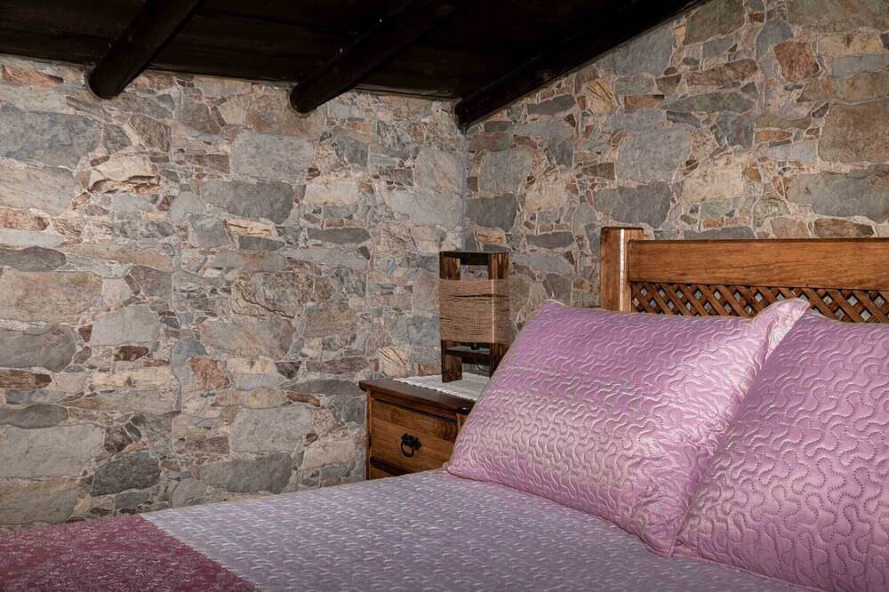 Di&Ana Iii - Redondo Accommodation in Redondo, Distrito de Évora