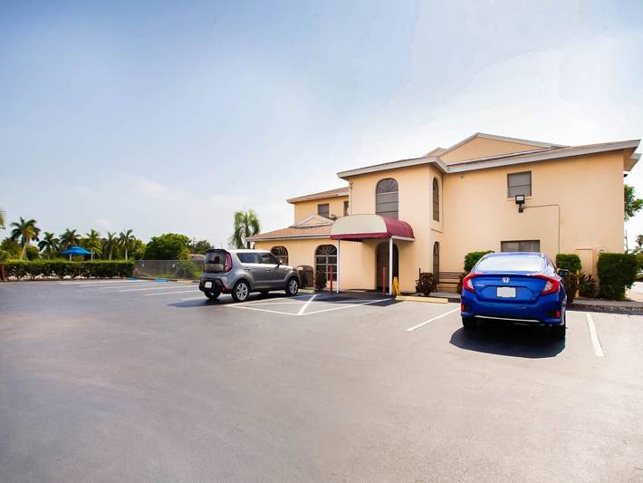 Ganze Wohnung, 2 Queensize-Betten | Nsmk | Cape Coral, Florida in Cape Coral, Southwest Florida