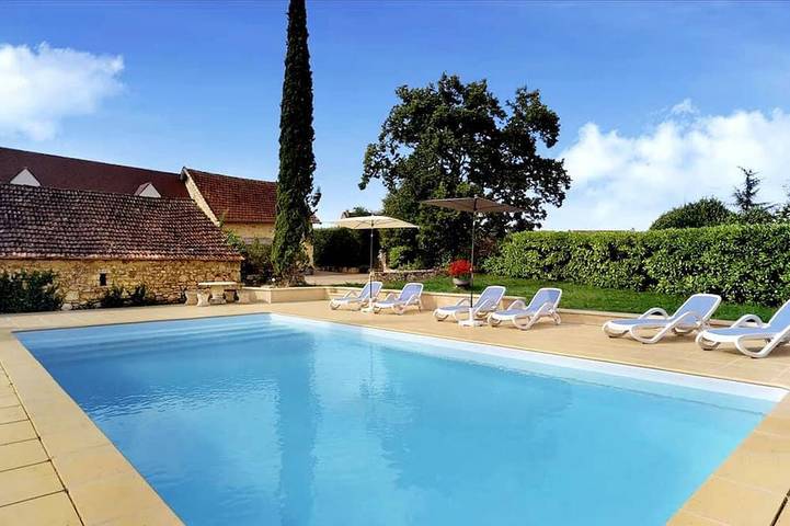 Location de vacances pour 4 personnes, avec jardin à Daglan