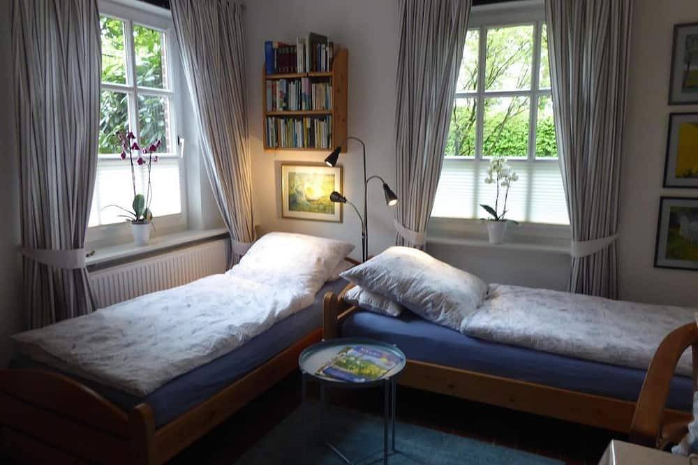 Ganze Wohnung, Ferienwohnung \"Landhaus im Grünen\" - App. \"Landhaus im Grünen\", Dusche in Bad Zwischenahn, Ammerland