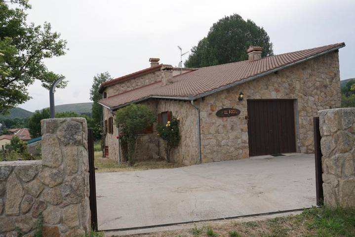 Casa rural para 8 personas, con jardín y vistas, Se admiten mascotas en Barco de Ávila-Piedrahita - 2