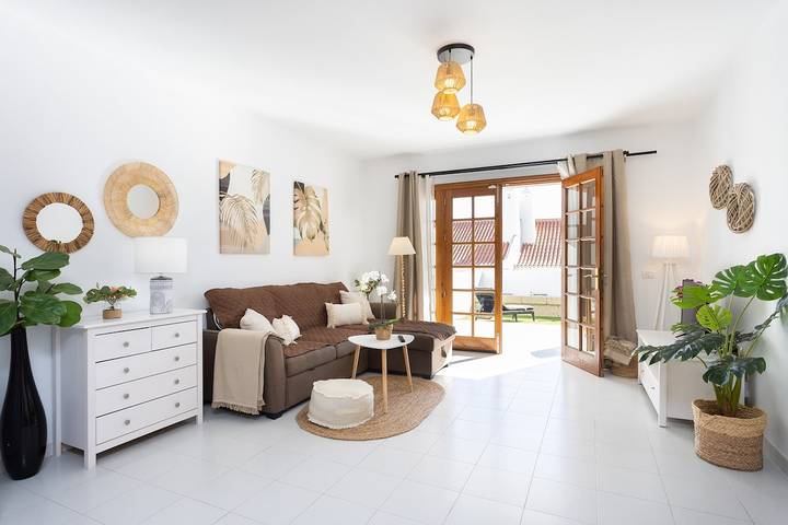 Appartement entier, Appartement de vacances pour 2 personnes avec terrasse in Oasis del Sur, San Miguel de Abona
