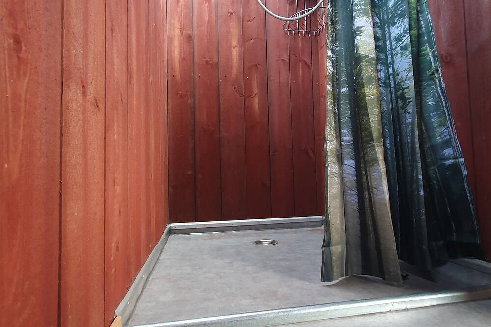 Beautiful Treetop cabin in cozy south part of Norway, perfect for a getaway in Mandal 