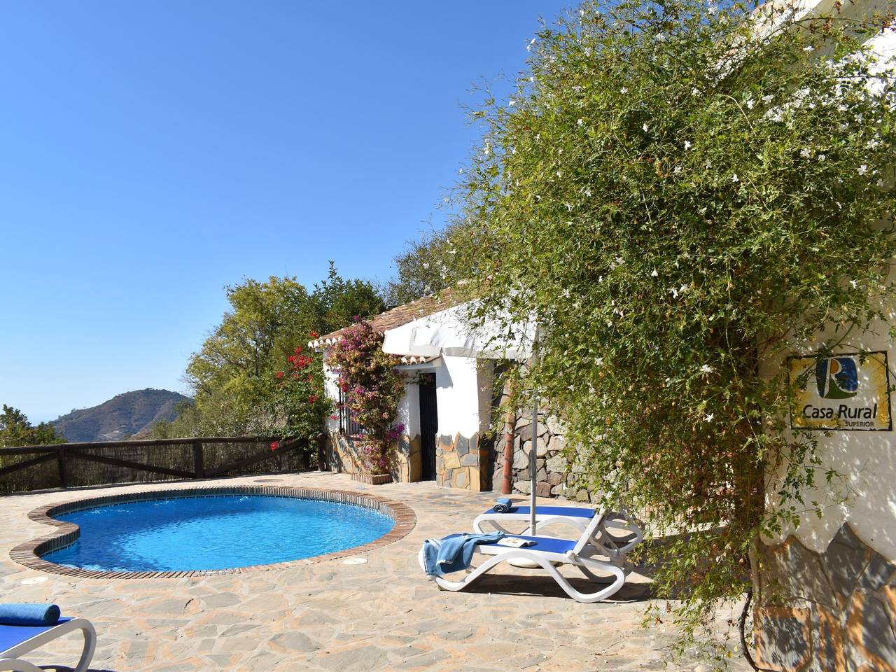 Finca Angarilla mit privatem Pool in Cómpeta, Costa del Sol