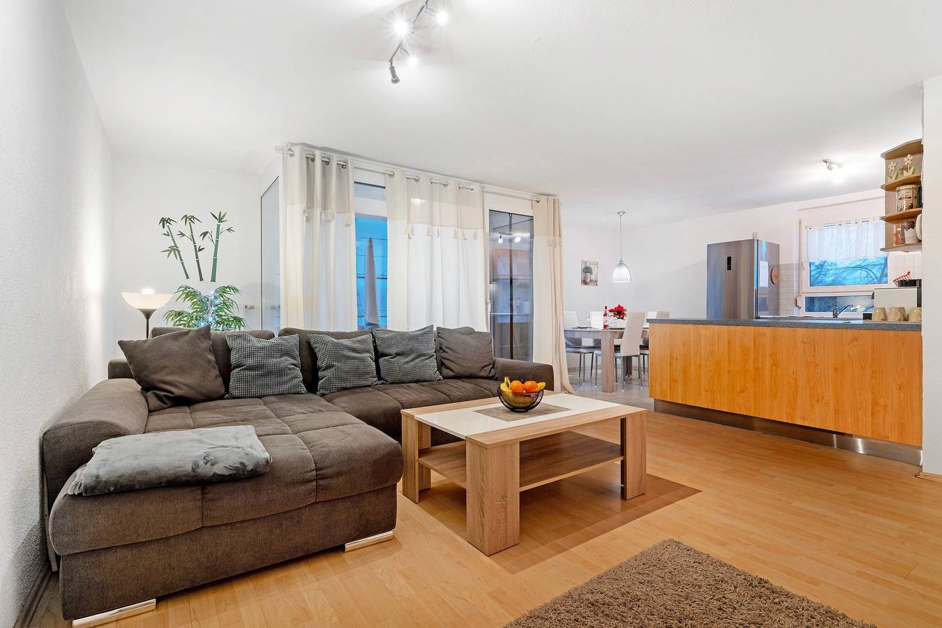 Ganze Wohnung, Ferienwohnung Rheinvorland" mit Balkon und Wi-Fi in Kehl, Mittlerer Schwarzwald